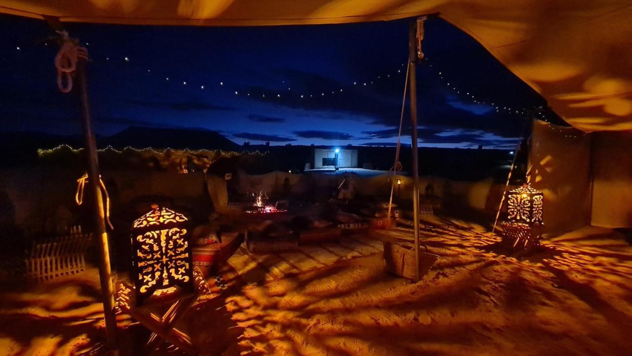 Camp Abdelmoula Hotel Douz Bagian luar foto
