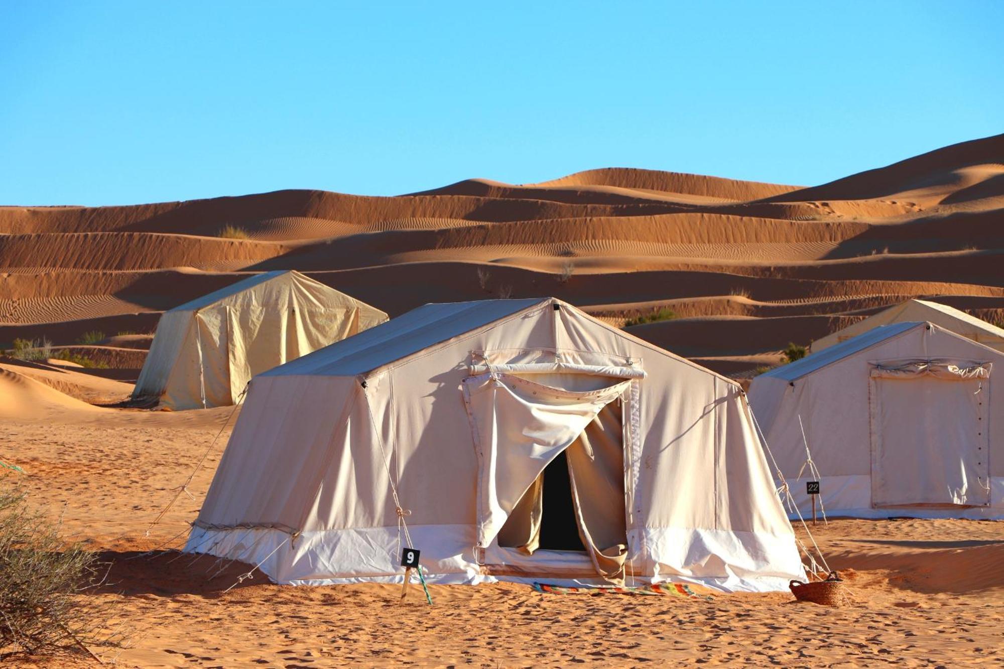 Camp Abdelmoula Hotel Douz Bagian luar foto