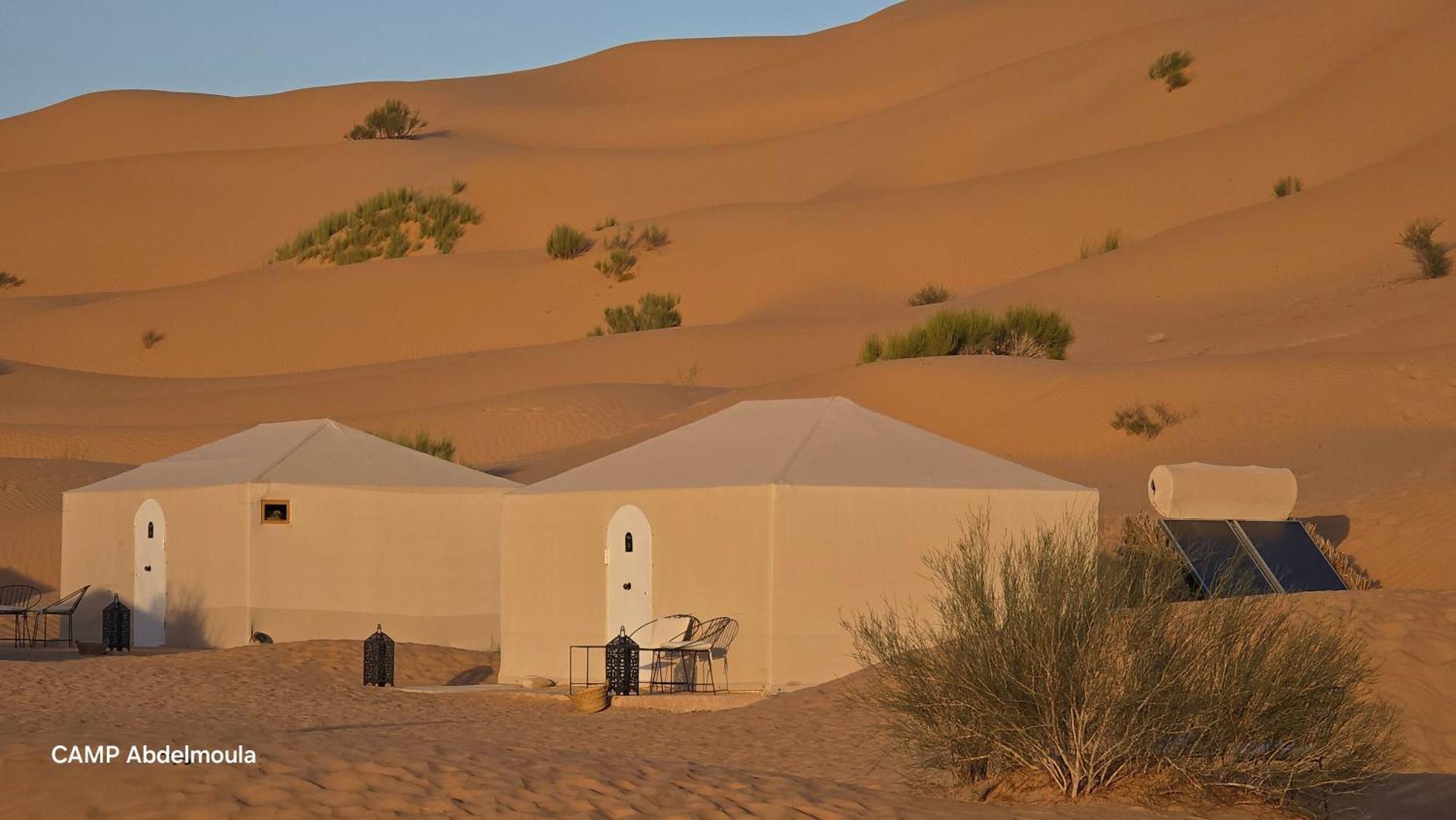 Camp Abdelmoula Hotel Douz Bagian luar foto
